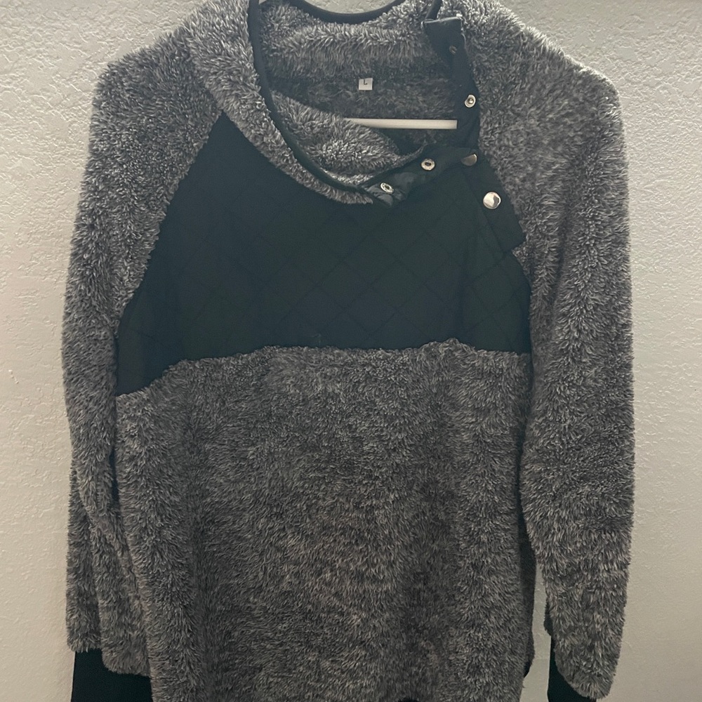 Cozy Gray and Black Women's Sweater